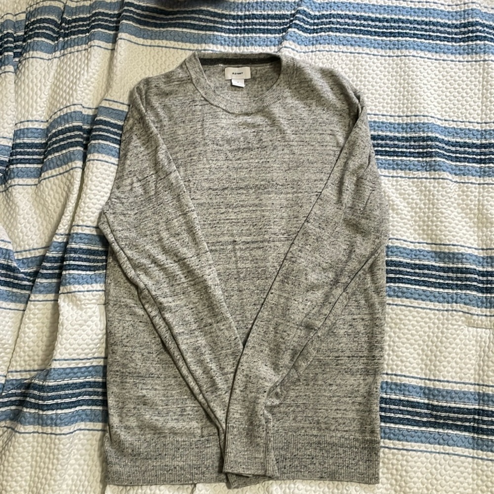small sweater top